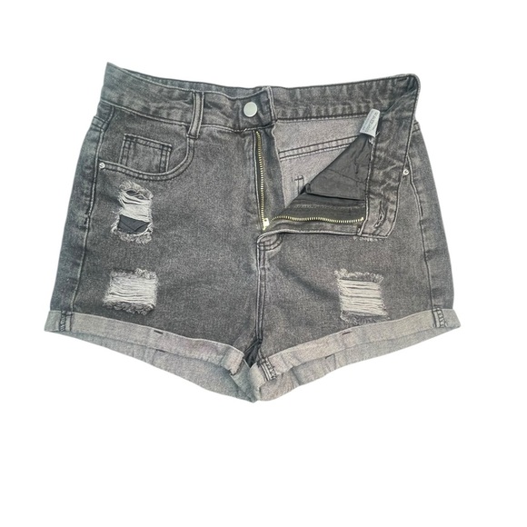 SHEIN Gray High-Waisted Jean Shorts with Cuffed Hem Size: 6 - Picture 1 of 8